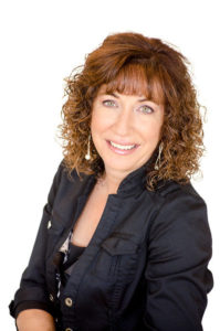 Elise Fay
